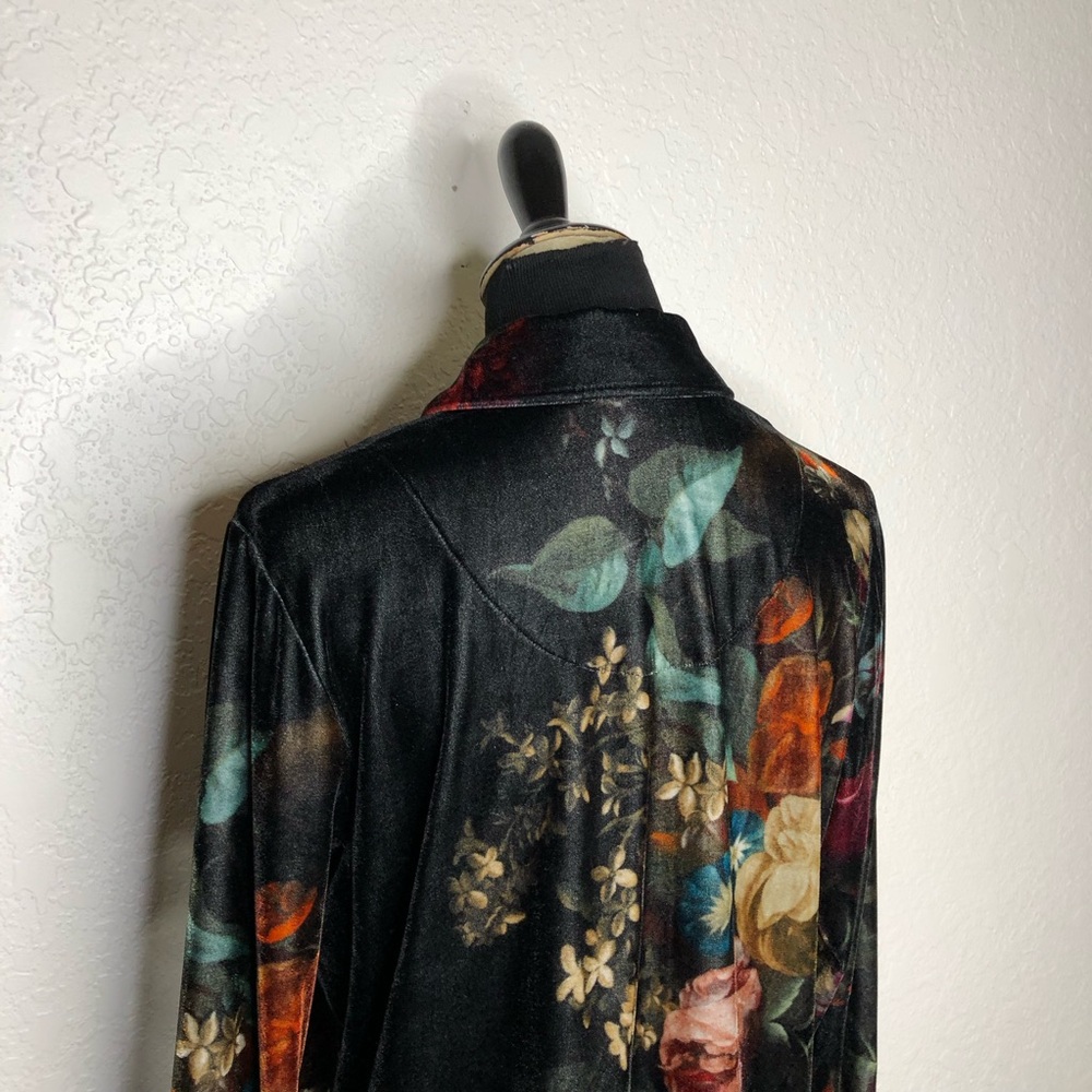 Soft Surroundings black red cream floral velvet velour button down top size PS - Picture 10 of 14